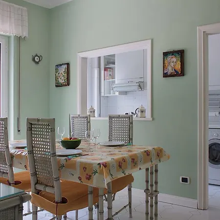 Apartment Splendid Apt Sea View